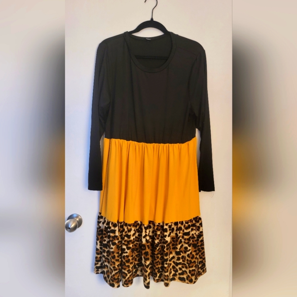 Color block Leopard Print Dress